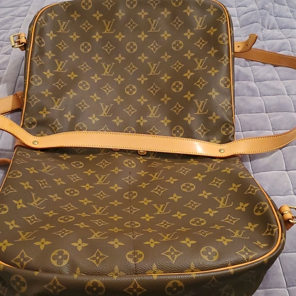 Authentic Louis Vuitton Saumur 35 - Picture 6 of 14